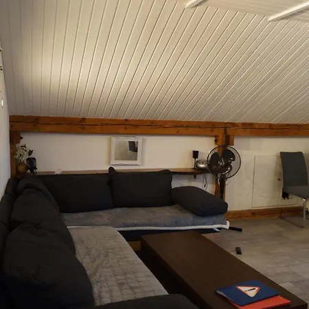 Apartament Quiet And Renovated Schwendi