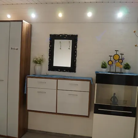 Quiet And Renovated Apartament Schwendi